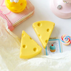 Easy To Clean Cheese-shaped Eraser (1 slice)